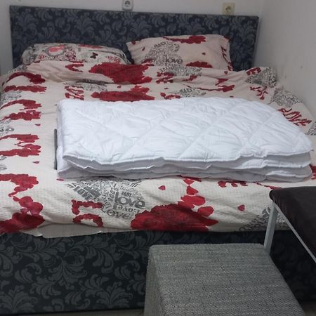 Big Bed, Rumenacka 7 Daire Novi Sad Dış mekan fotoğraf