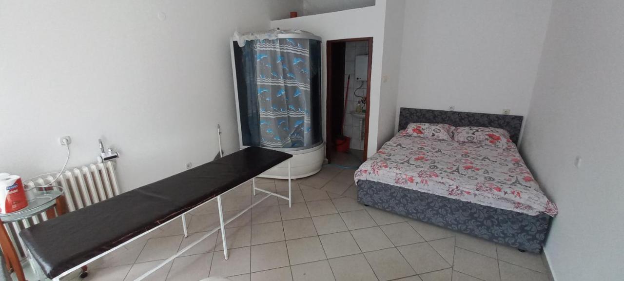 Big Bed, Rumenacka 7 Daire Novi Sad Dış mekan fotoğraf